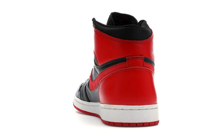 Jordan 1 Retro Bred (2001)