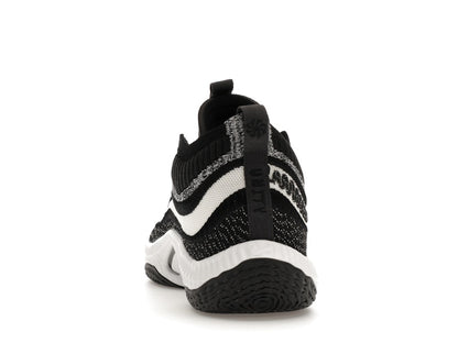 Nike Cosmic Unity 3 Black Summit White