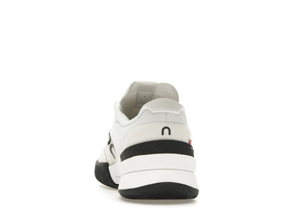 On The Roger Pro 2 Clay White Black (Women's)