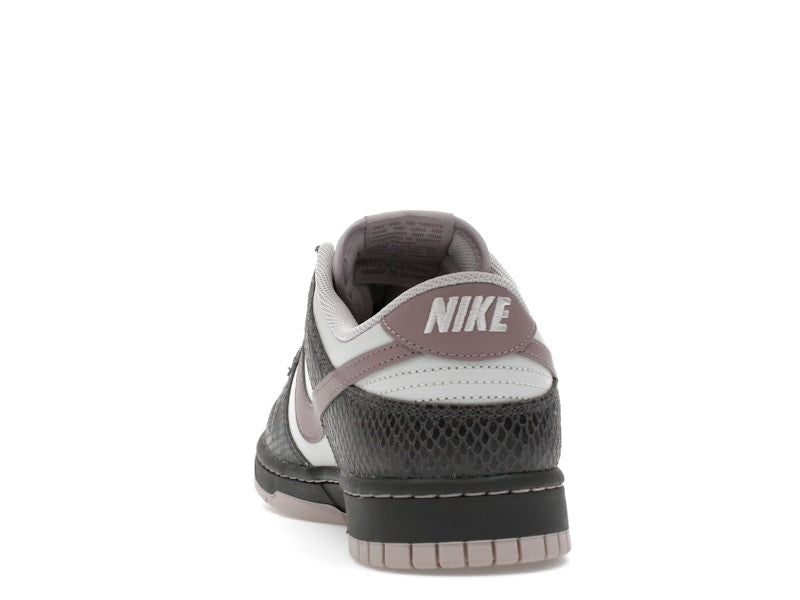 Nike Dunk Low SE Medium Ash Violet Snakeskin