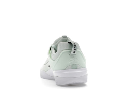 Nike SB Zoom Nyjah 3 Barely Green