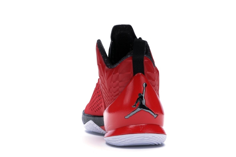 Jordan Melo M11 University Red