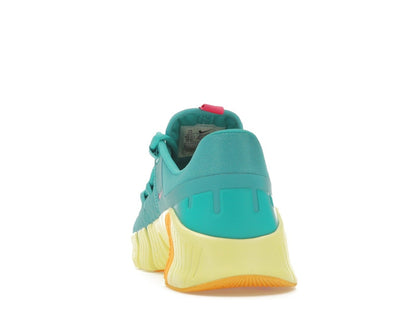 Nike Free Metcon 5 Dusty Cactus Fierce Pink