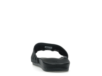 adidas Adilette Comfort Slides Mercedes-AMG Petronas Formula One Team Core Black