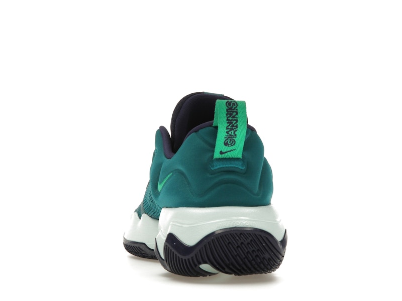 NIke Giannis Immortality 3 Geode Teal Purple