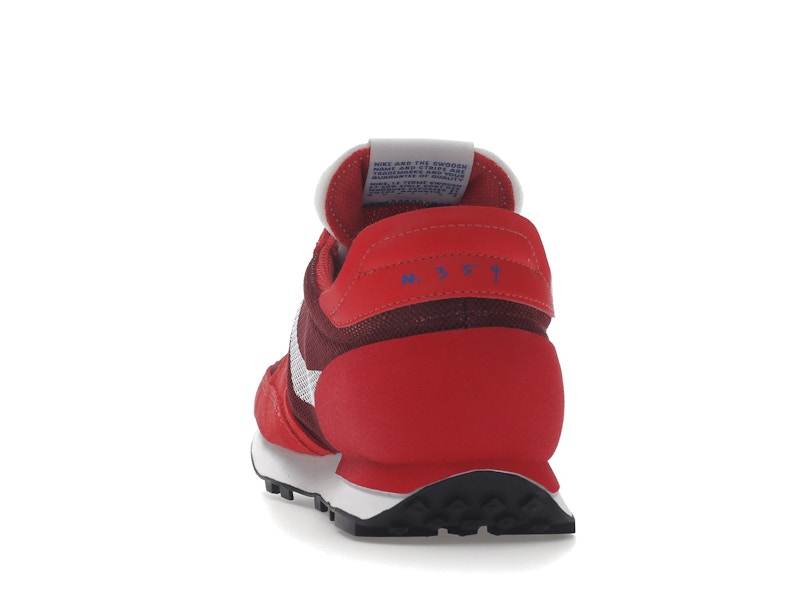 Nike Daybreak Type Team Red
