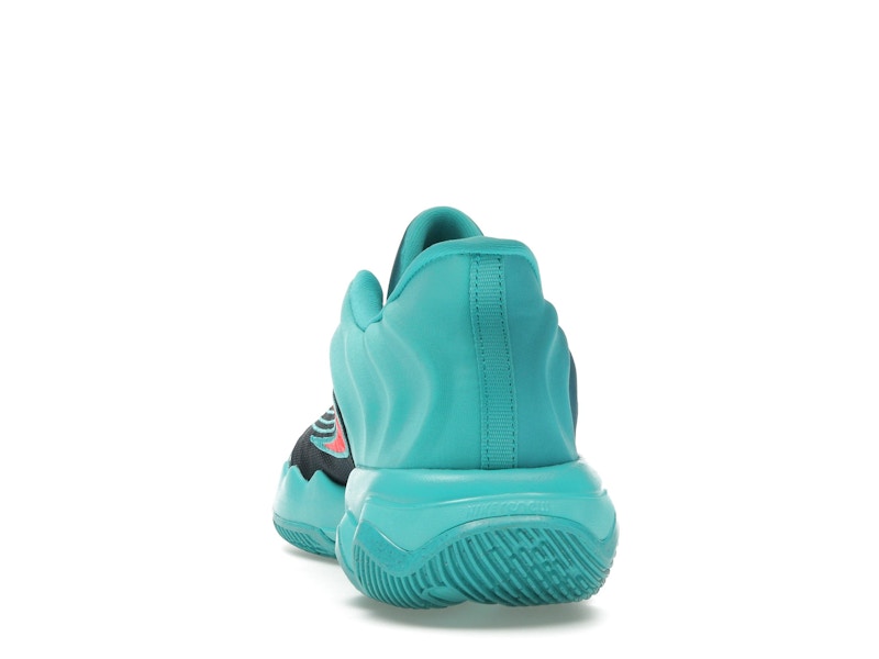 Nike Giannis Immortality 4 Dusty Cactus Obsidian Bright Crimson
