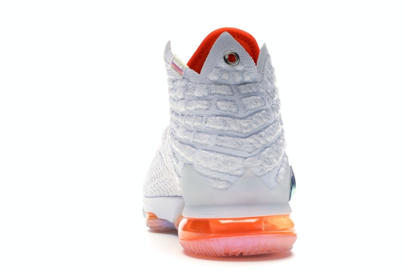 Nike LeBron 17 Future Air