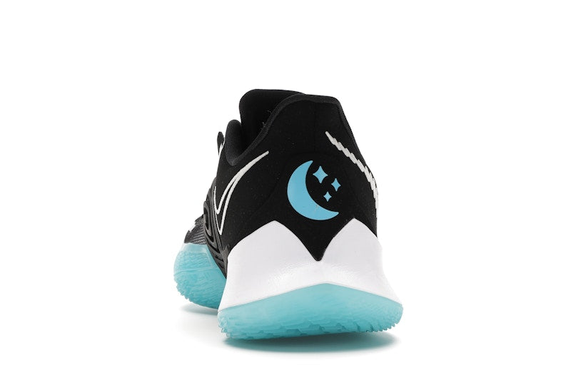 Nike Kyrie Low 3 Moon