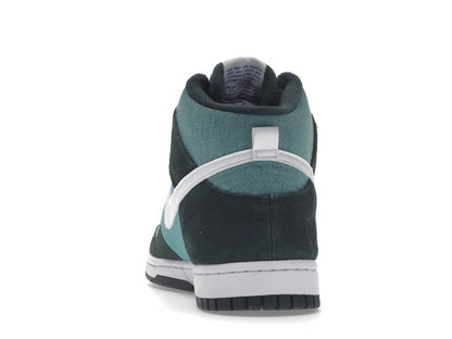 Nike Dunk High Retro SE Athletic Club Pro Green