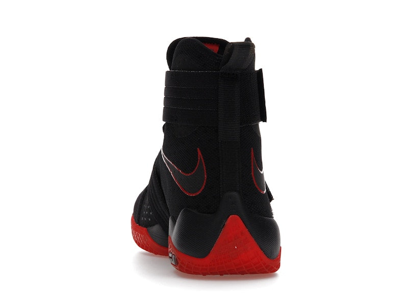 Nike LeBron Zoom Soldier 10 Un-Cleated
