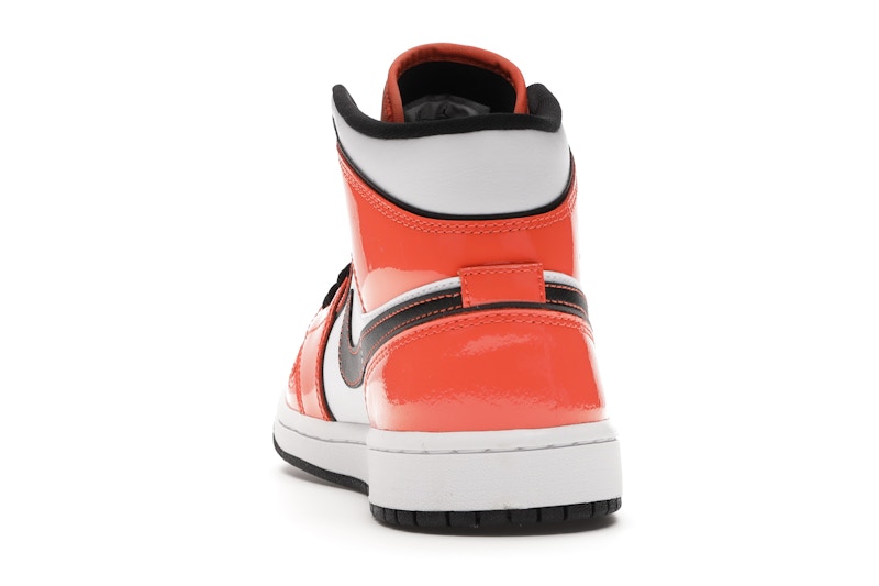 Jordan 1 Mid SE Turf Orange