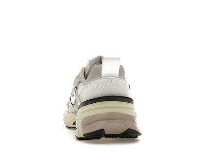 Nike V2K Run Summit White Metallic Silver
