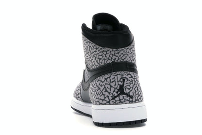Jordan 1 Retro Un-Supreme