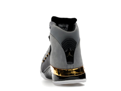 Jordan 17 Retro Trophy Room (With T-Shirt)