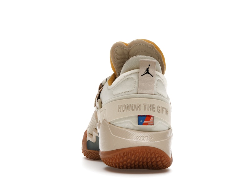 Jordan Why Not 0.5 HTG Honor the Gift