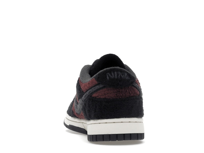 Nike Dunk Low SE Fleece Pack Burgundy Crush (Women's)