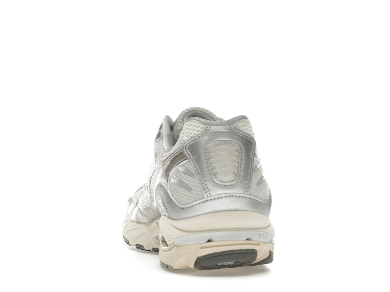 Mizuno Wave Rider 10 Metallic Snow White