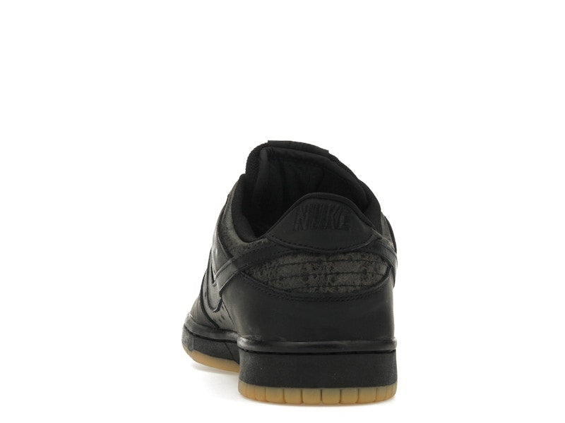 Nike SB Dunk Low Ostrich
