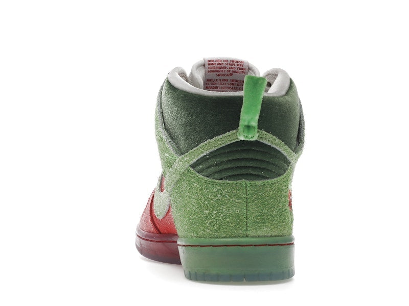 Nike SB Dunk High Strawberry Cough