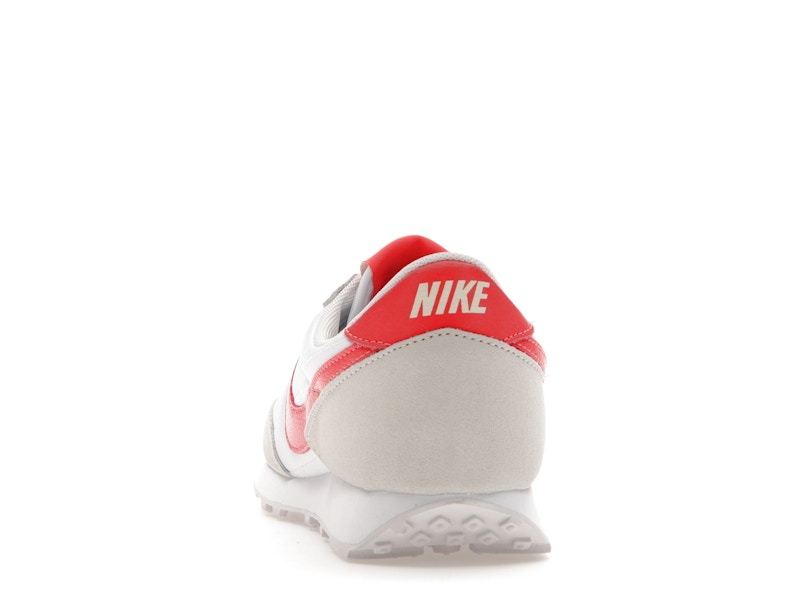 Nike Daybreak White Magic Ember (Women's)
