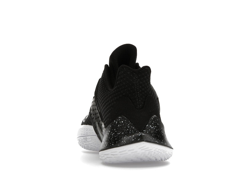 Nike Kyrie Low 2 Black Metallic Silver