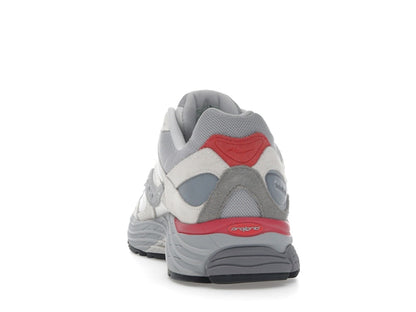 Saucony ProGrid Omni 9 Premium Ivory Grey Pink
