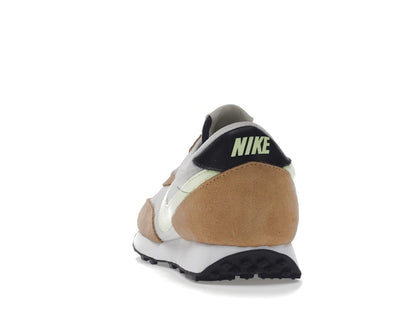 Nike Daybreak Praline Volt (Women's)