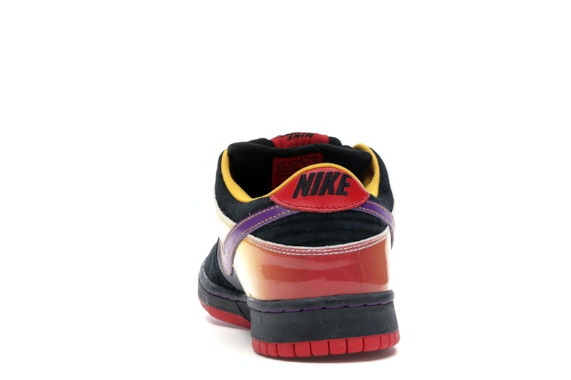 Nike SB Dunk Low Appetite for Destruction