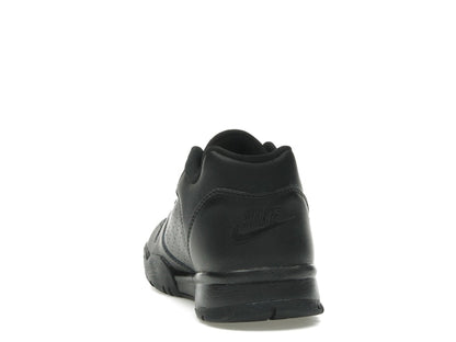 Nike Cross Trainer Low Triple Black