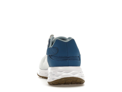 Nike Revolution 6 FlyEase Next Nature Pure Platinum Dark Marina Blue