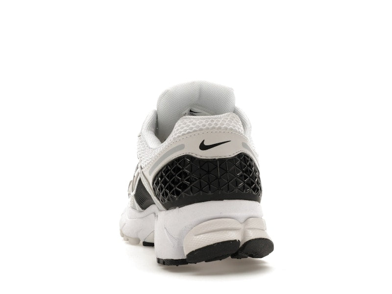 Nike Zoom Vomero 5 White Black