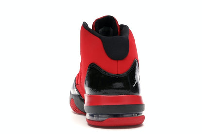 Jordan Max Aura Red Black