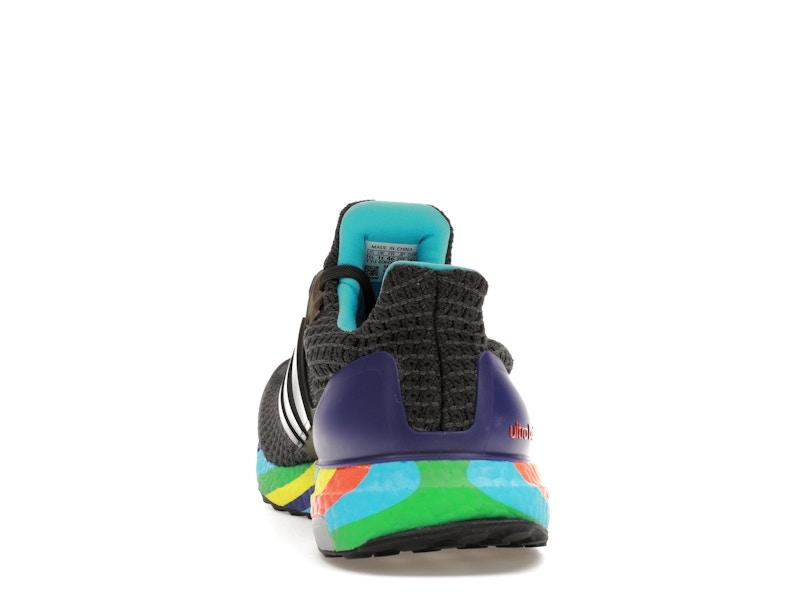 adidas Ultra Boost 5.0 DNA Pride Carbon