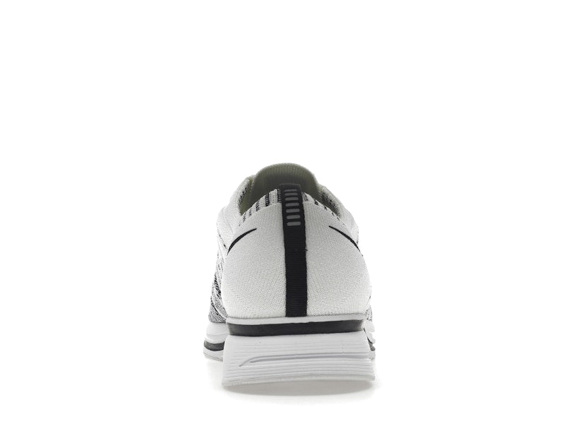 Nike Flyknit Trainer White Black