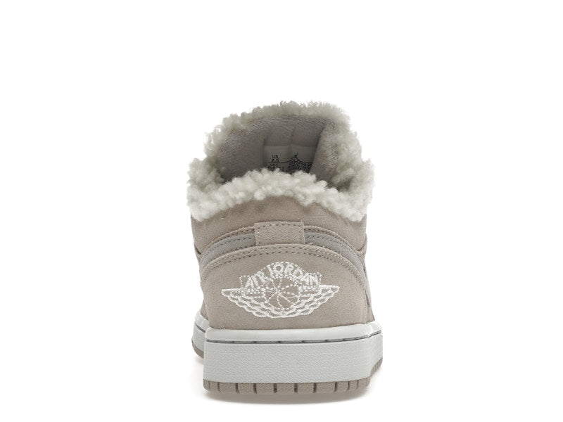 Jordan 1 Low SE Sherpa Fleece (Women's)