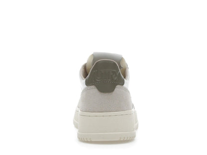 Autry Medalist Leather Low White Covert Green Beige (Women's)