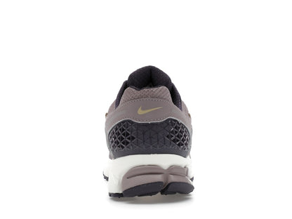 Nike Zoom Vomero 5 Platinum Violet