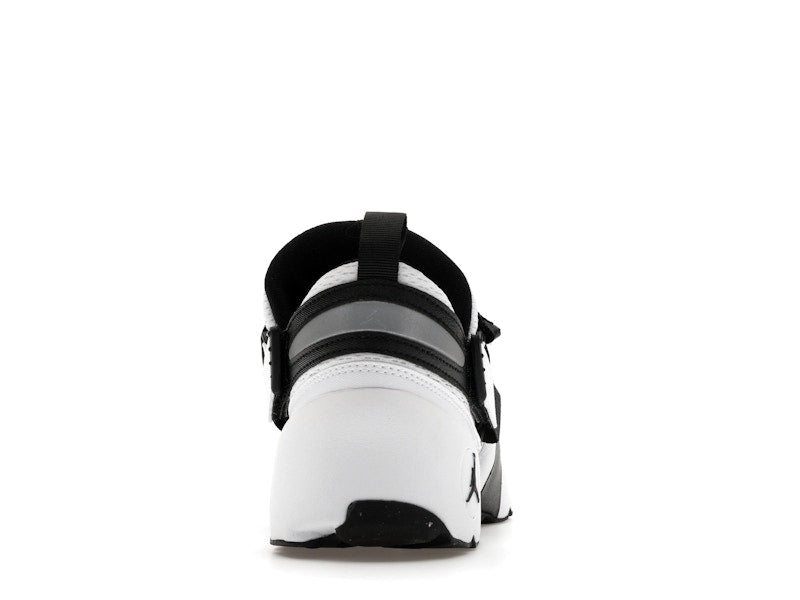 Jordan Trunner LX White Black (Women's)