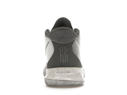 Nike Kyrie 7 SE Chip (GS)