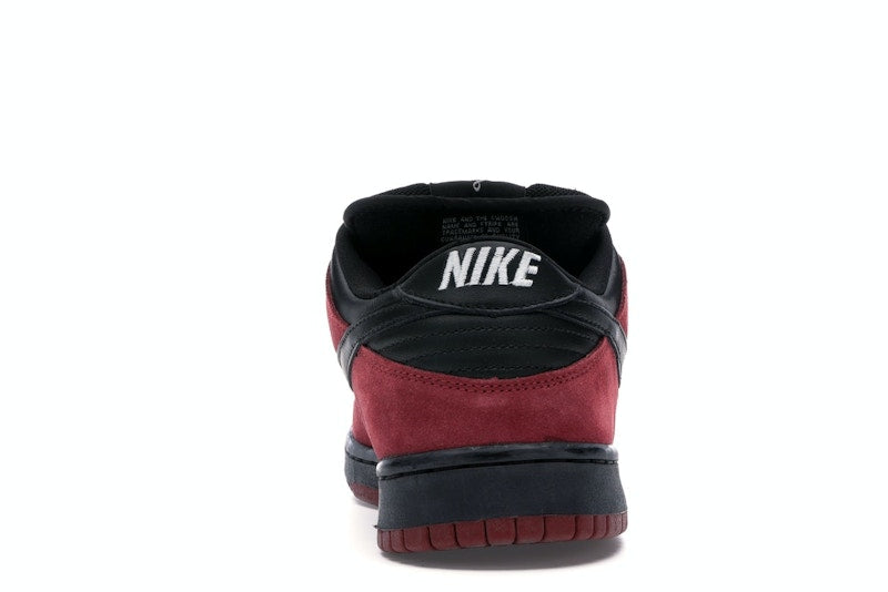 Nike SB Dunk Low Milli Vanilli