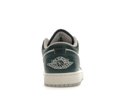 Jordan 1 Low SE Oxidized Green