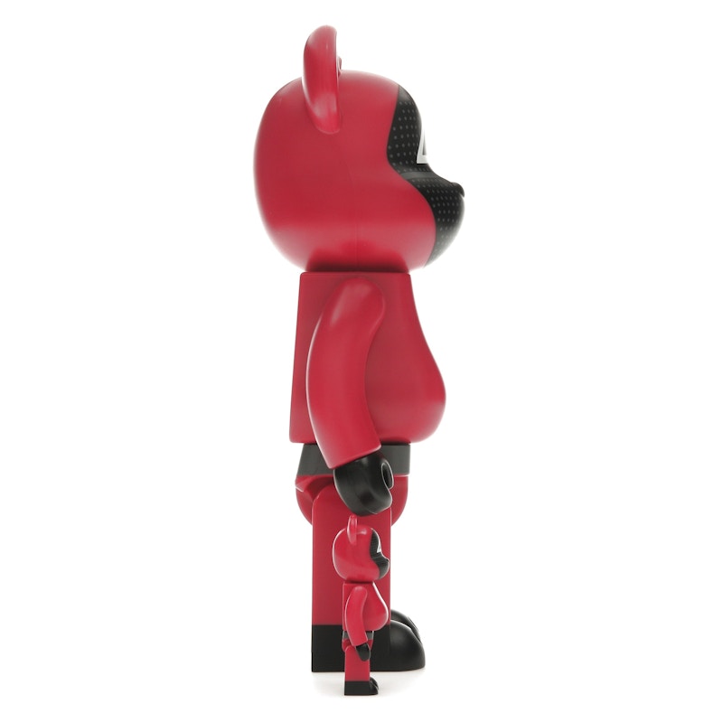 Bearbrick x Squid Game Guard (Triangle) 100% & 400% Set