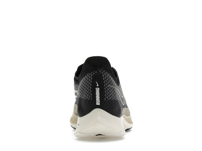 Nike Streakfly Black Metallic Gold Grain