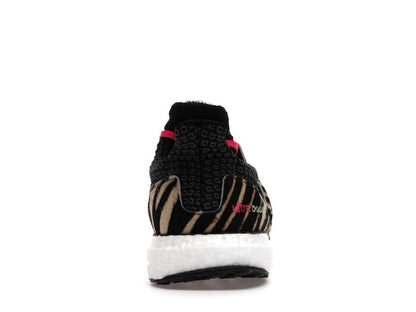 adidas Ultra Boost DNA Zebra