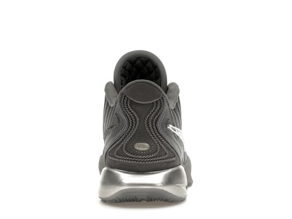 Nike LeBron 21 Resilient