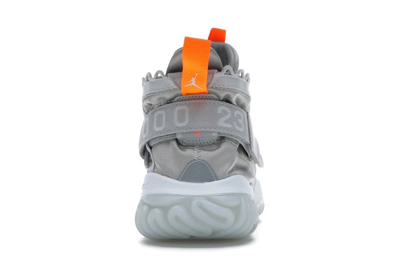 Jordan Proto React Wolf Grey Total Orange