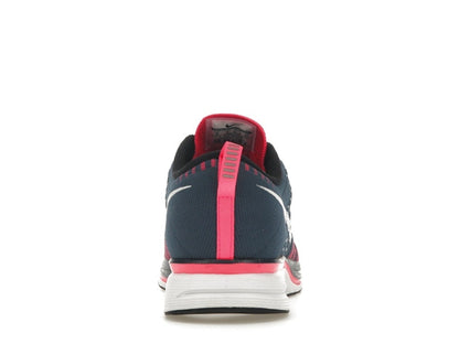 Nike Flyknit Trainer + Squadron Blue/White-Pink Flash
