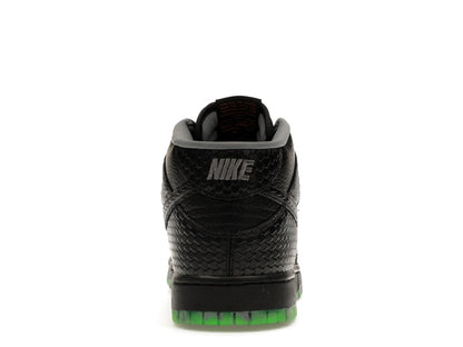 Nike Dunk Mid Premium Halloween Headless Horseman