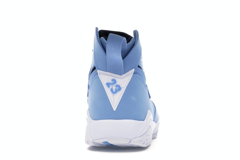 Jordan 7 Retro Pantone